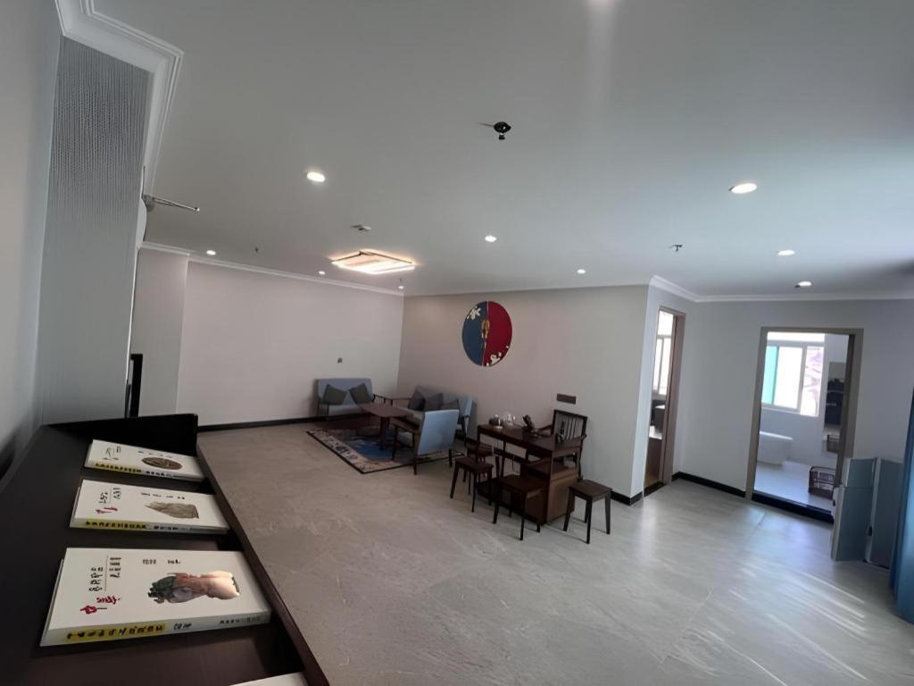 Carrianna Hotel Foshan Eksteriør billede
