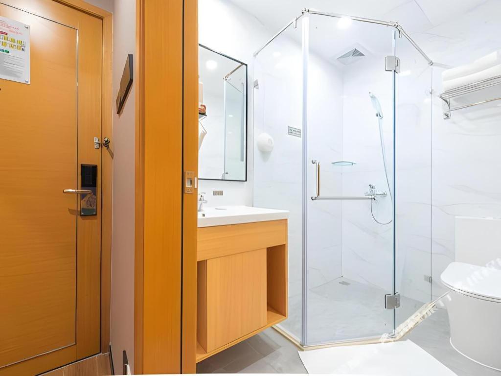 Carrianna Hotel Foshan Eksteriør billede