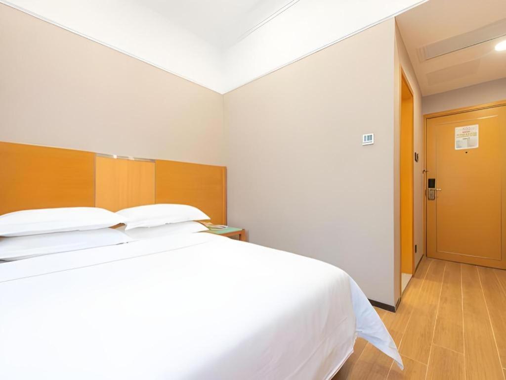 Carrianna Hotel Foshan Eksteriør billede